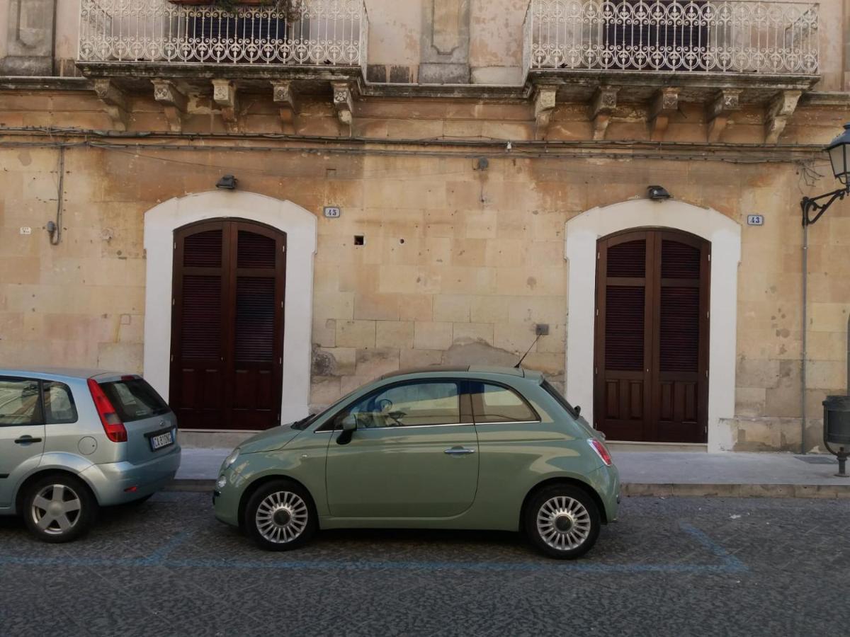 Garibaldi Maison De Charme Avola Kültér fotó
