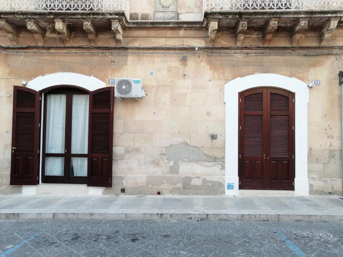 Garibaldi Maison De Charme Avola Kültér fotó